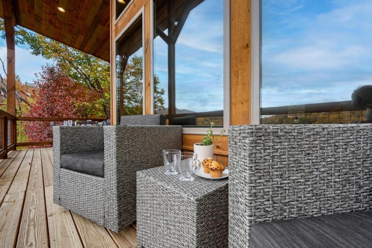 The Overlook - '21 Cabin - Gorgeous Unobstructed Views - Fire Pit Table - Gamerm - Hottub - Xbox - Lots Of Bears Гатлінбург Екстер'єр фото