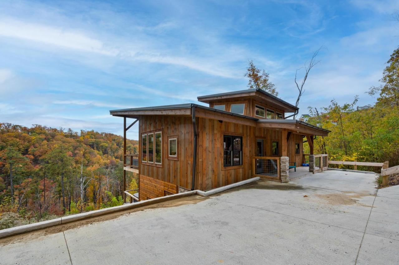 The Overlook - '21 Cabin - Gorgeous Unobstructed Views - Fire Pit Table - Gamerm - Hottub - Xbox - Lots Of Bears Гатлінбург Екстер'єр фото