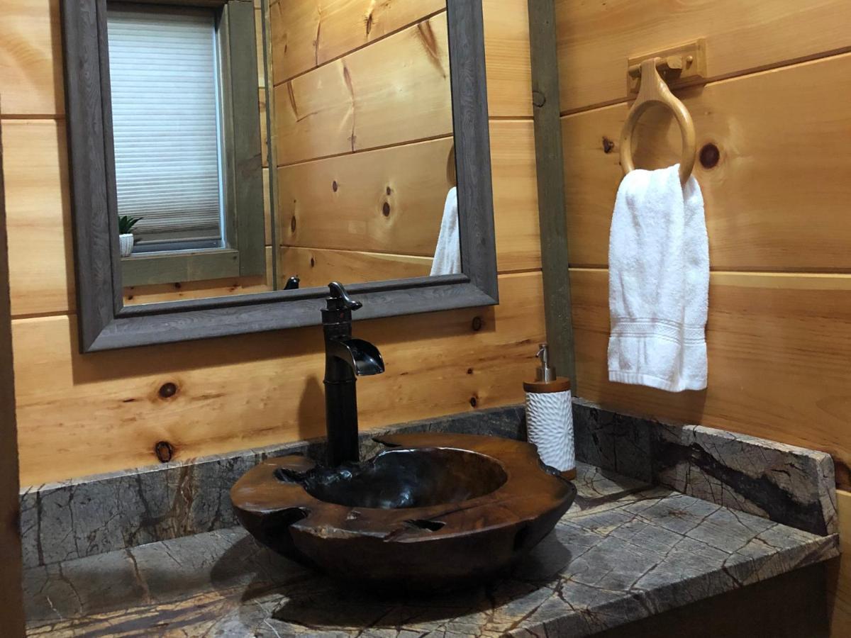 The Overlook - '21 Cabin - Gorgeous Unobstructed Views - Fire Pit Table - Gamerm - Hottub - Xbox - Lots Of Bears Гатлінбург Екстер'єр фото